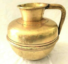 Pot à lait en laiton origine