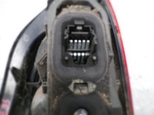 Feu arriere principal gauche