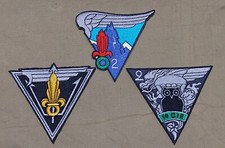 Ecussons  2e REP  . pachutiste