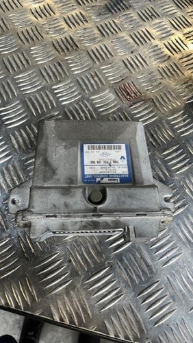 Calculateur moteur renault - moteur,