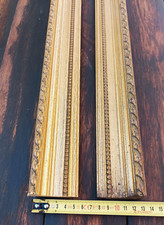 Lot de 2 baguettes sculptées