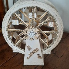 Calendrier De L'avent En Forme De Roue Artisanale