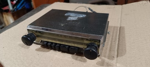 Ancienne radio voiture années - ancienne,