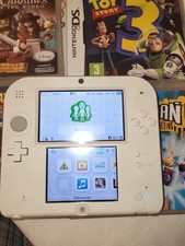 Nintendo 2DS Rouge et Blanc (NTSC)