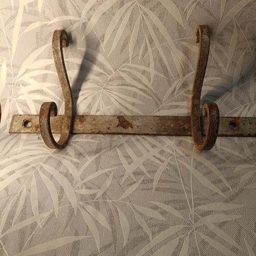 Ancien porte manteaux fer - ancien,