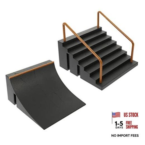 Fingerboard skateboard ramp - skateboard,