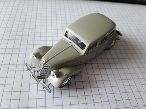 Voiture miniature citroen - miniature,