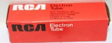 Tube 12AU7 RCA  NOS  NIB 1 pièce en boîte