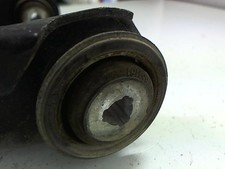 Triangle inferieur avant