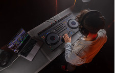 Contrôleur USB ALPHATHETA