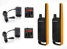 PAIRE DE TALKIE-WALKIE MOTOROLA TLKR T82 + CHARGEUR + BATTERIES RÉSISTANTES IPX4