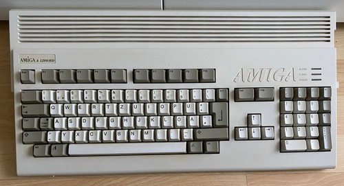 Commodore amiga 1200 avec - commodore,