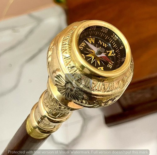 Ancienne boussole laiton