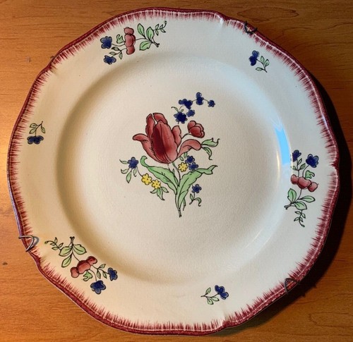 Assiette ancienne décorative