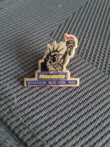Pin rare marathon - rare,