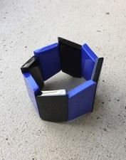 BRACELET BICOLORE ISADORA PARIS (NOIR/BLEU) - VINTAGE 1980 - GALALITHE