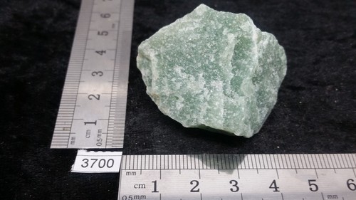 Quartz vert pierre - , brute