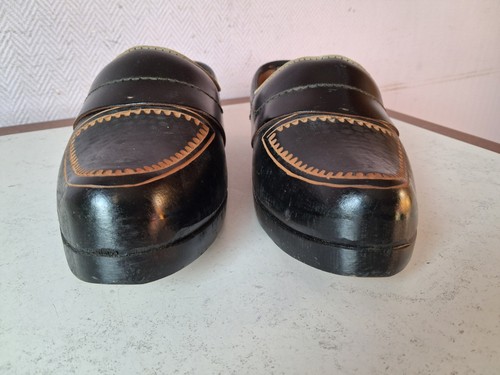 Anciens sabots noirs brillants - noirs,