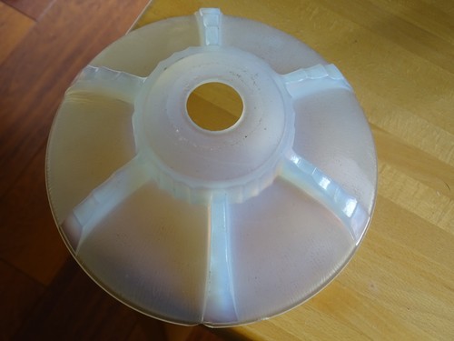 Ancienne tuilipe coupelle - ,