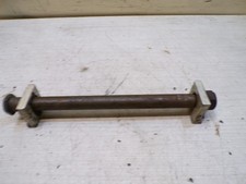 axe de roue arriere yamaha 600