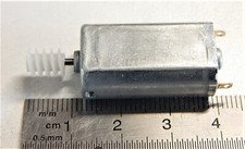 CC 0143 - KIT MOTEUR 050 VIS SANS FIN POUR LOCOMOTIVE ET TENDER JOUEF ET AUTRE H