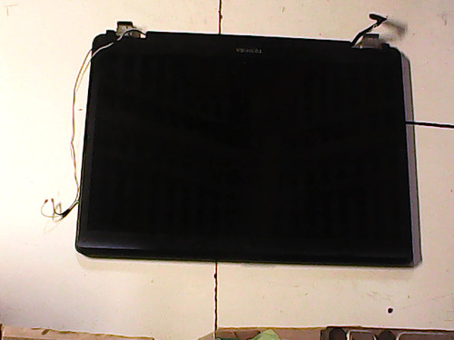 Ecran toshiba satellite - toshiba,