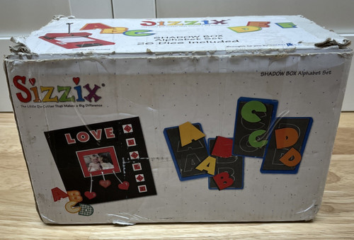 Sizzix shadowbox uppercase - sizzix,