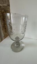 ancien Grand verre à pied souffle gravée souvenir de la fête Collection Shabby