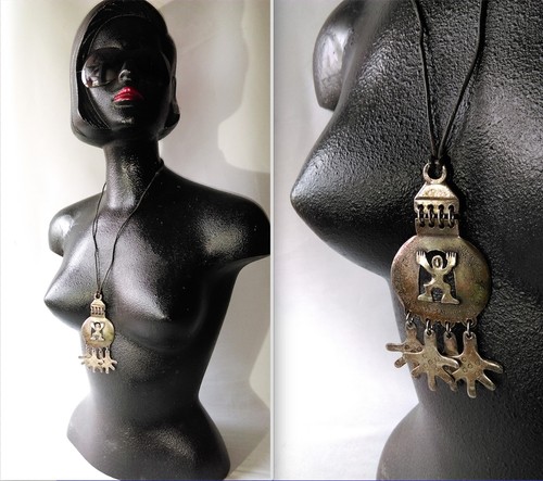Ancien collier pendentif - ,