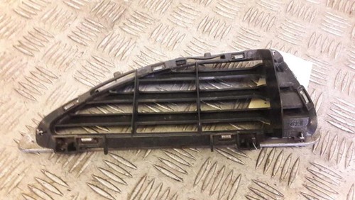 Grille calandre droite - de,