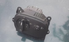 boitier de commande phares  Ford tourneo connect 1.8l tdci de 2005 en 90 cv