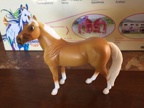 Breyer stablemates horse crazy - breyer,