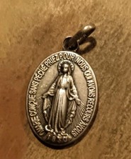  Médaille Religieuse Ancienne