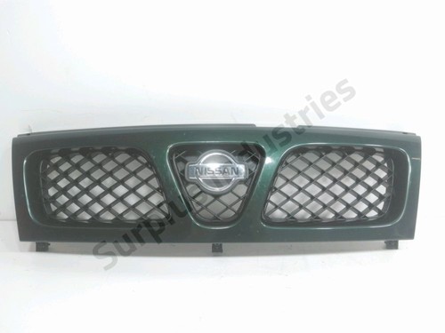 Calandre nissan terrano - nissan,