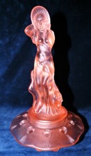 Statuette, récipient, baguier, petite boite  en verre dépoli rose/orangé