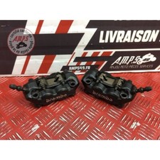 Paire d'étrier de frein avant