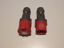 Prises Legrand Hypra 0 522 83 + 0 522 43 3P+terre 16A lot mâle et femelle