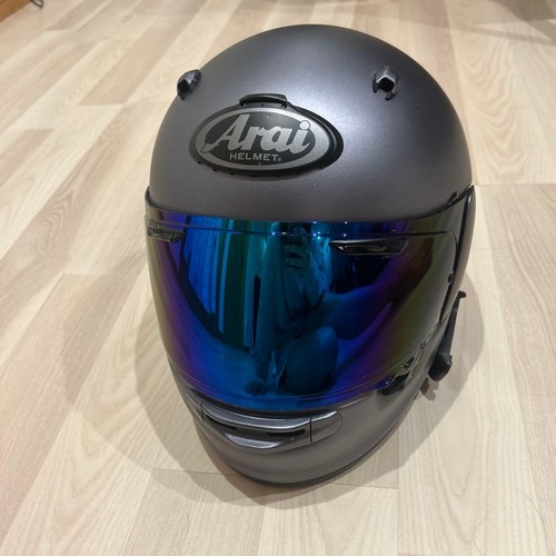 Arai full face - full, helmet