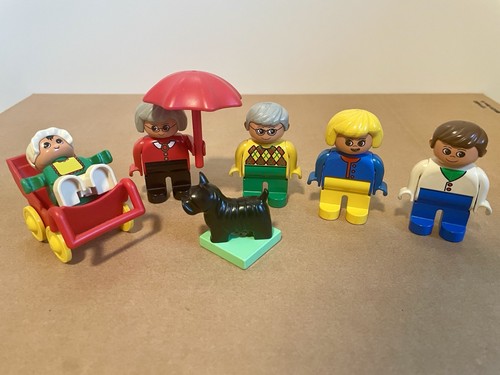 Lego duplo near - lego, near-complete