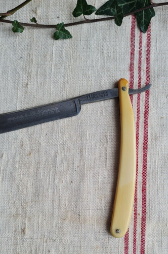 Ancien rasoir coupe choux - ancien,