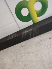 Baguette de porte avant gauche