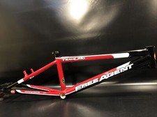 Free Agent Team Limo 20”