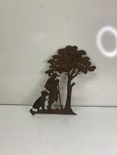 Décoration en fonte murale