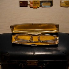 Lunettes Vintages Avec Étui Doré - Imperial Glass