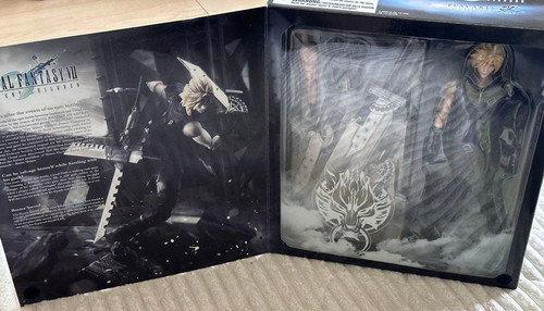 Figurine final fantasy - figurine, vii
