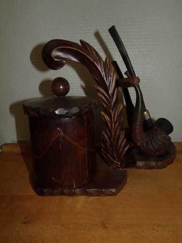 Support pipes avec pot - pot, à