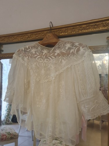 Corsage ancien brode - corsage,