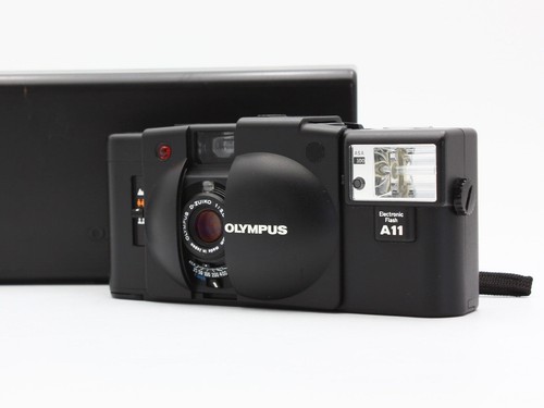 Olympus xa2 point shoot 35mm - shoot,