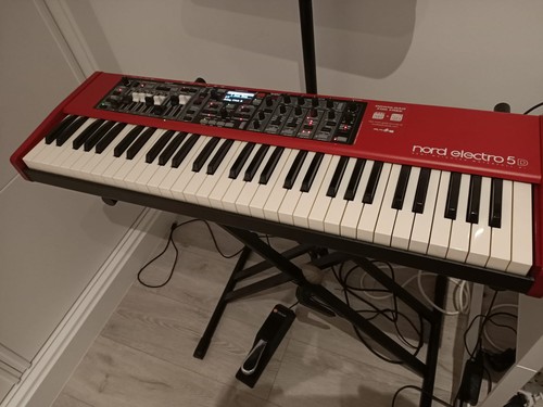 Nord electro sw61 - 5d,