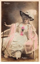 Artiste - n°67068 - Sorel assises sur un banc - Reutlinger